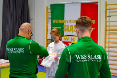 AB9BB390-39C2-4165-9409-9777E1D5FAD2